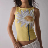 Women's Y2K flower print sleeveless tank top.